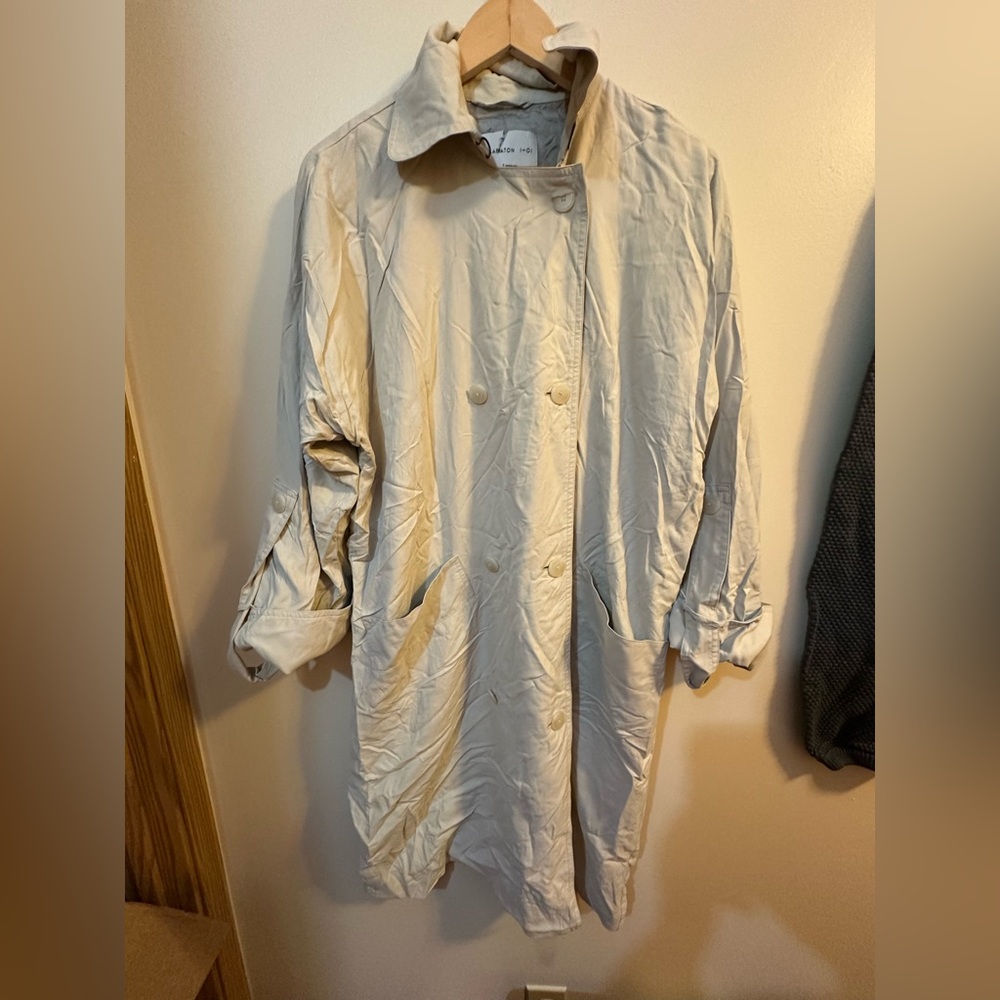 Aritzia Babaton1-01 Trench Coat
